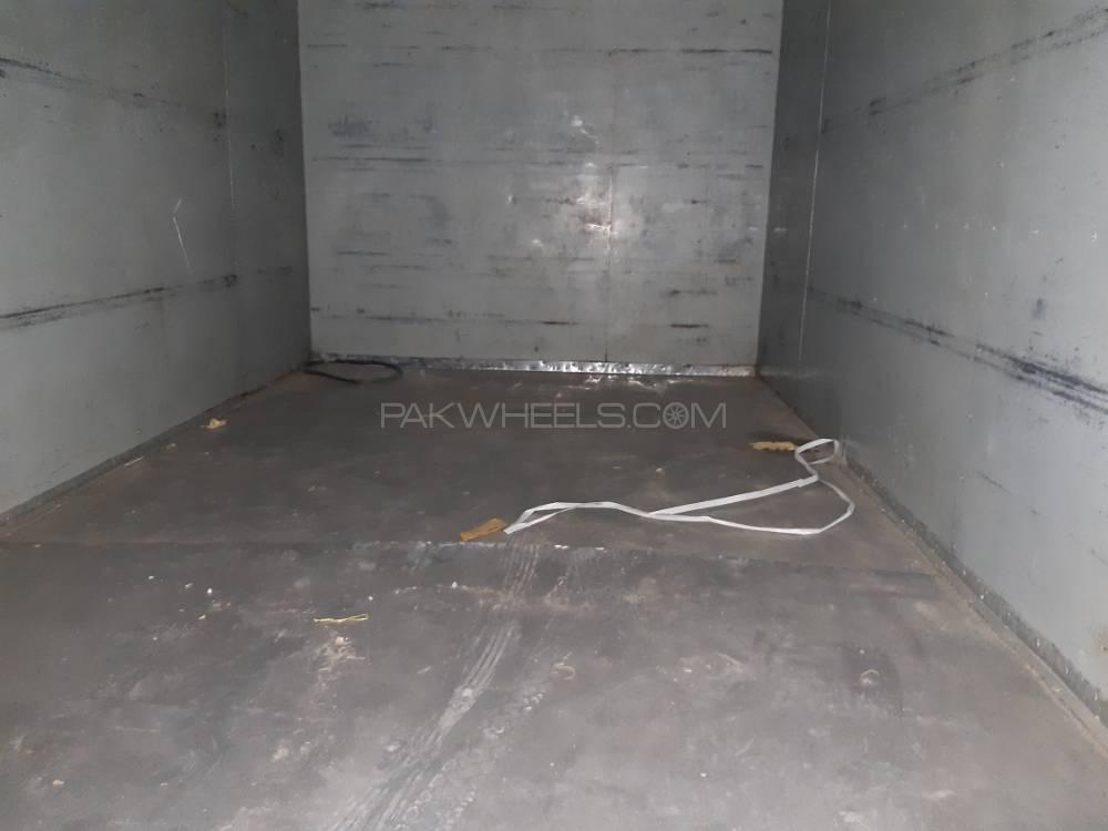 Hyundai Shehzore 2005 for Sale in Lahore Hyundai Shehzore 2005 for Sale in Lahore Image-5