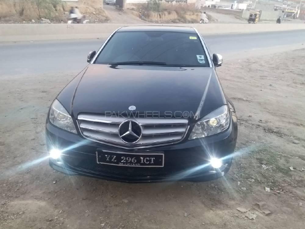 Mercedes Benz C Class 2008 for Sale in Chakwal Image-1