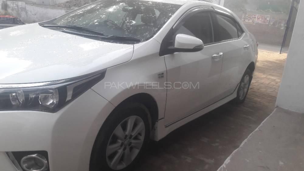 Toyota Corolla 2015 for Sale in Lahore Toyota Corolla 2015 for Sale in Lahore Image-3