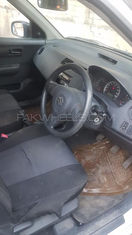 Suzuki Swift 2012 for Sale in Lahore Suzuki Swift 2012 for Sale in Lahore Image-3