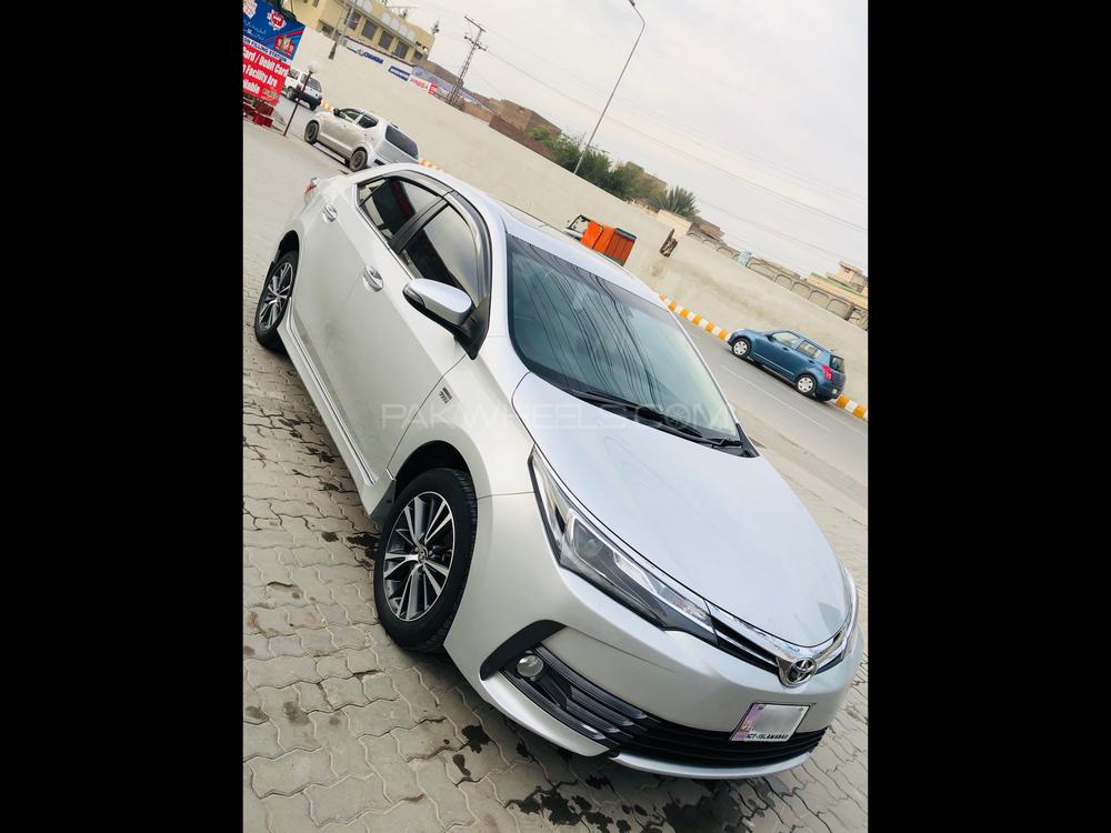 Toyota Corolla 2017 for Sale in Peshawar Toyota Corolla 2017 for Sale in Peshawar Image-3