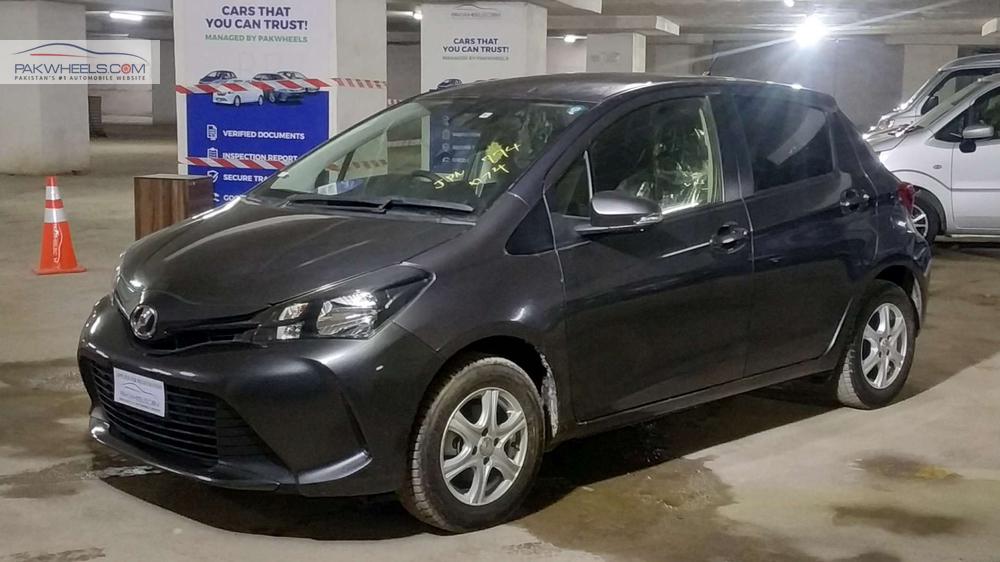Toyota Vitz 2016 for Sale in Lahore Toyota Vitz 2016 for Sale in Lahore Image-2