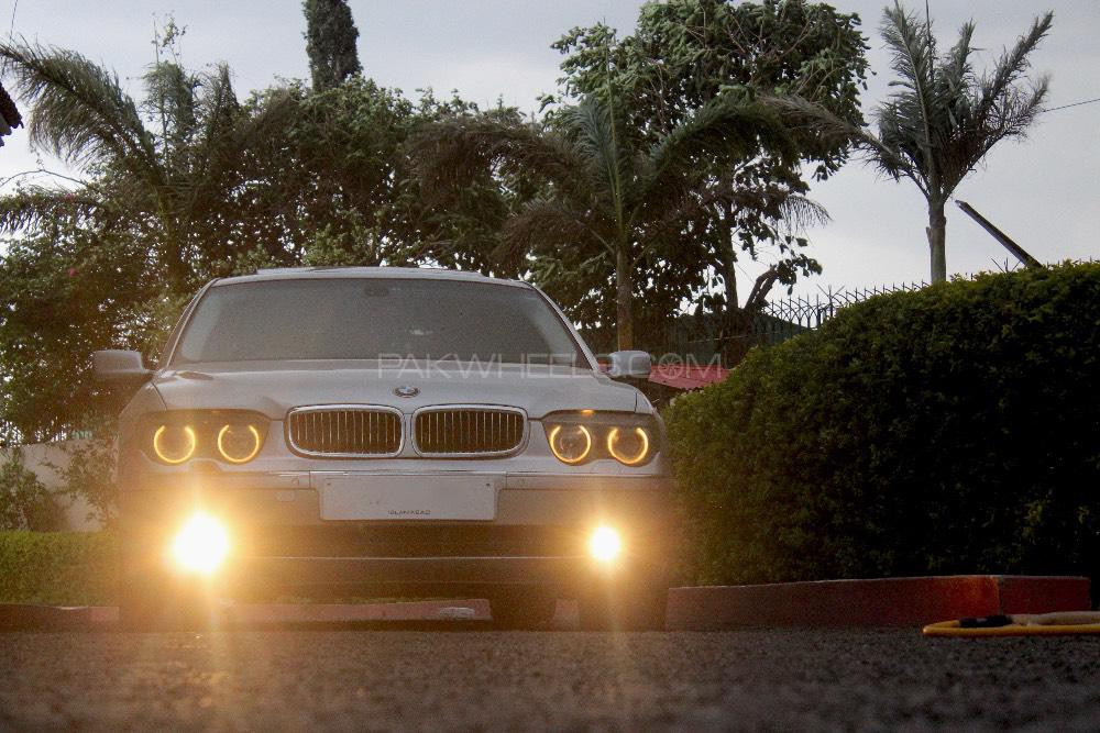 BMW 7 Series 2003 for Sale in Islamabad BMW 7 Series 2003 for Sale in Islamabad Image-9