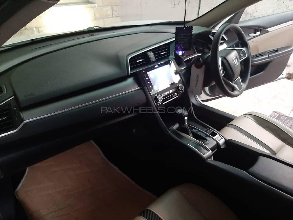 Honda Civic 2019 for Sale in Lahore Honda Civic 2019 for Sale in Lahore Image-16