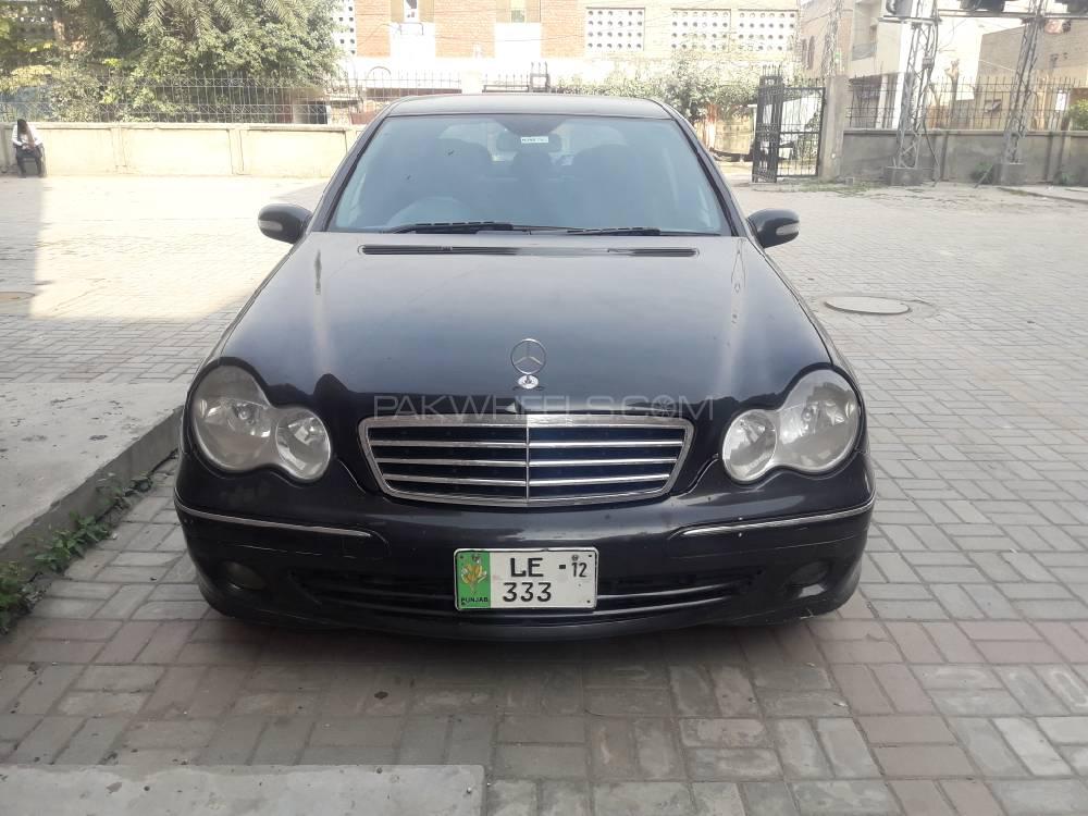 Mercedes Benz C Class 2006 for Sale in Lahore Image-1