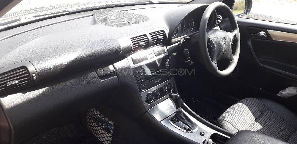 Mercedes Benz C Class 2006 for Sale in Rawalpindi Mercedes Benz C Class 2006 for Sale in Rawalpindi Image-5