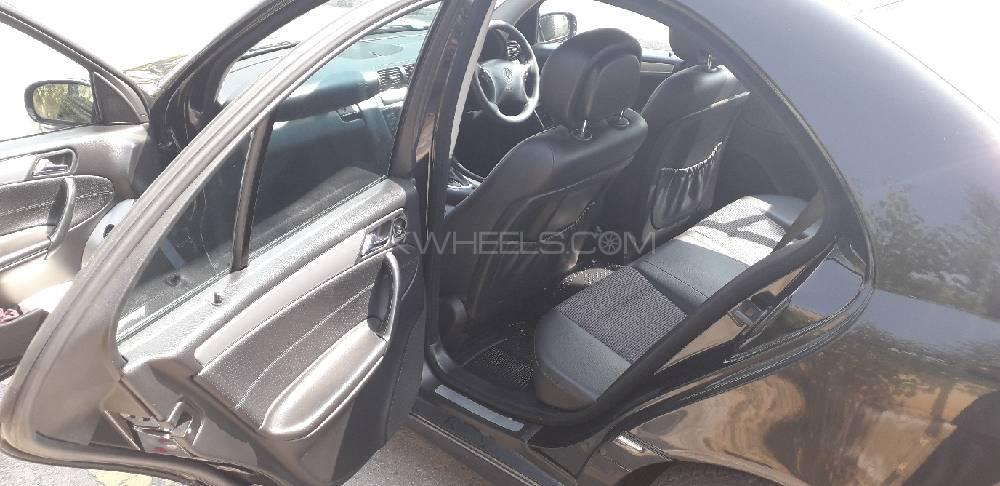 Mercedes Benz C Class 2006 for Sale in Rawalpindi Mercedes Benz C Class 2006 for Sale in Rawalpindi Image-4