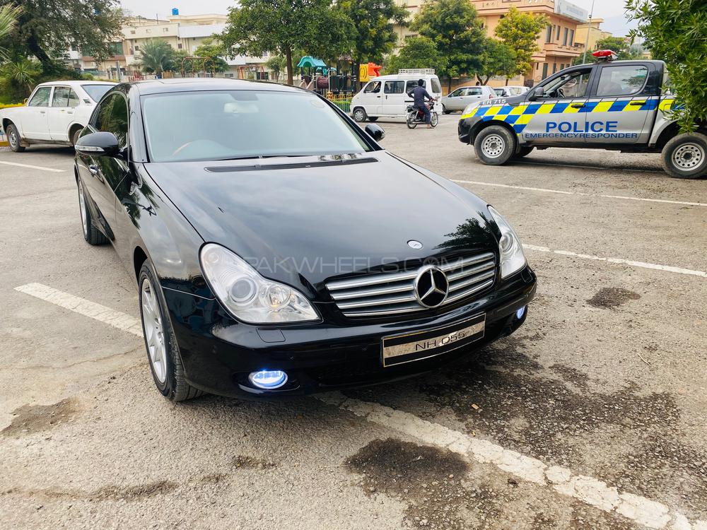 Mercedes Benz CLS Class 2005 for Sale in Islamabad Image-1