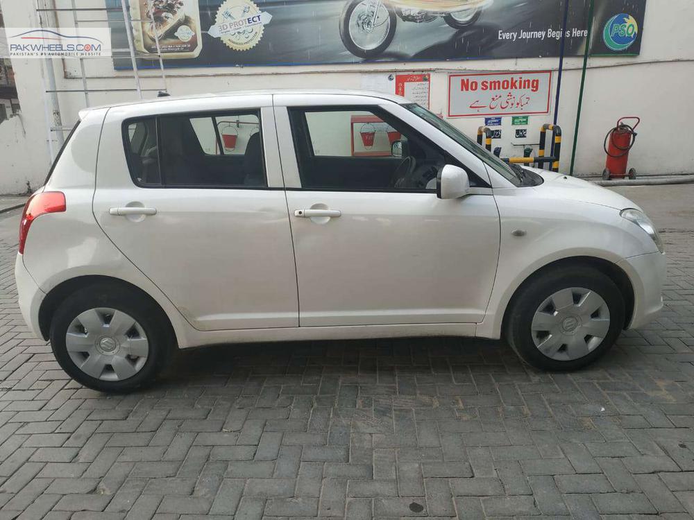 Suzuki Swift 2012 for Sale in Lahore Suzuki Swift 2012 for Sale in Lahore Image-3