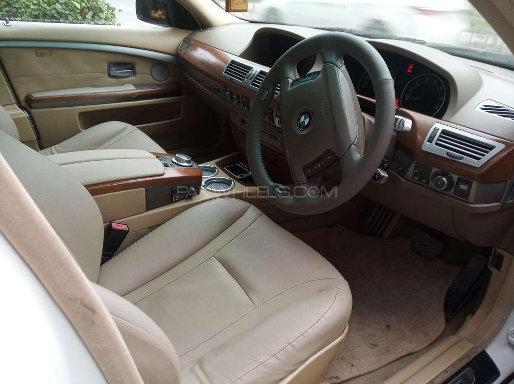 BMW 7 Series 2006 for Sale in Islamabad BMW 7 Series 2006 for Sale in Islamabad Image-8