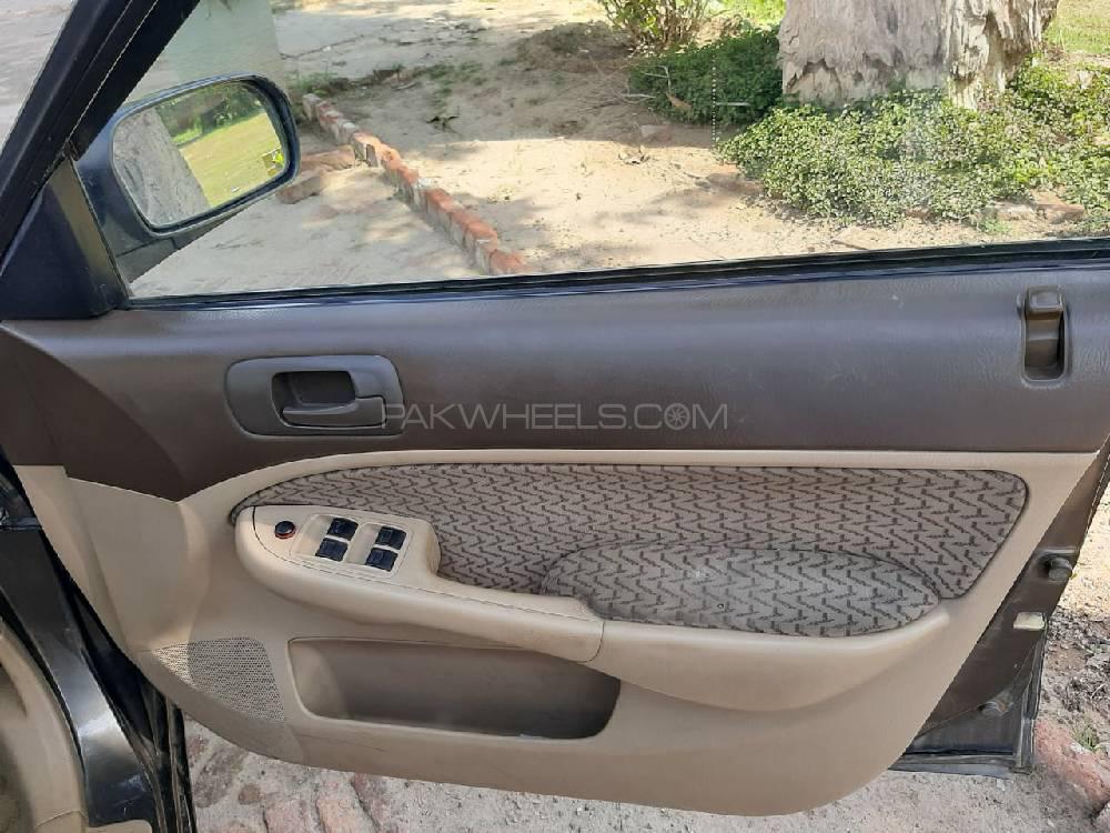 Honda Civic 2006 for Sale in Sargodha Honda Civic 2006 for Sale in Sargodha Image-4