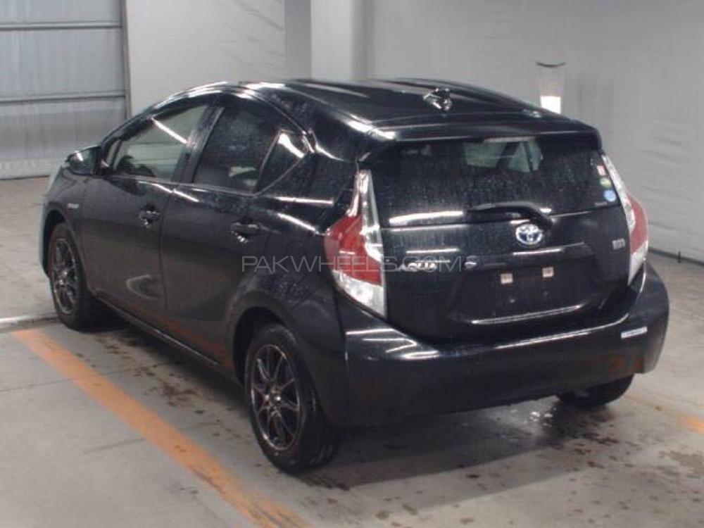 Toyota Aqua 2015 for Sale in Lahore Toyota Aqua 2015 for Sale in Lahore Image-10