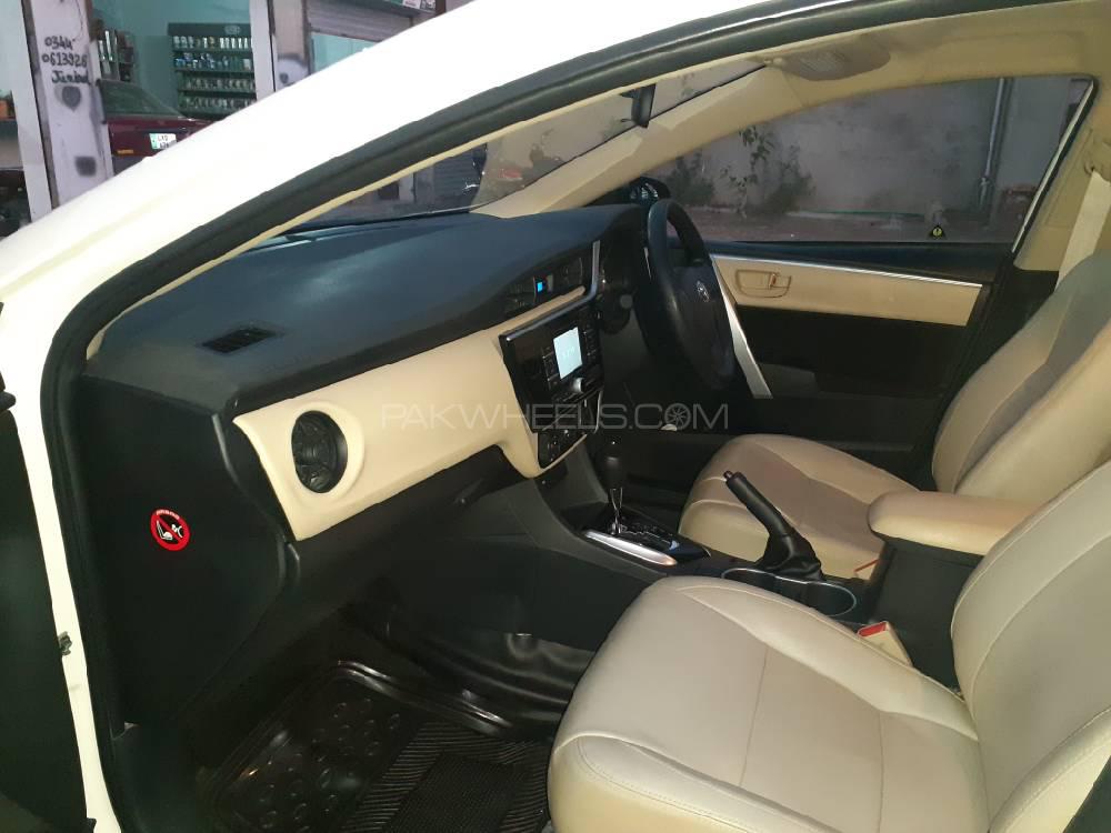 Toyota Corolla 2017 for Sale in Gujrat Toyota Corolla 2017 for Sale in Gujrat Image-3