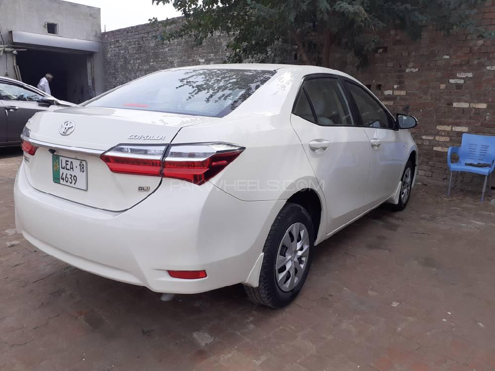 Toyota Corolla 2017 for Sale in Gujrat Toyota Corolla 2017 for Sale in Gujrat Image-6