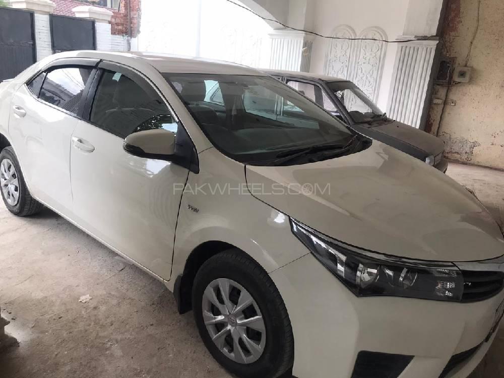 Toyota Corolla 2015 for Sale in Lahore Toyota Corolla 2015 for Sale in Lahore Image-8