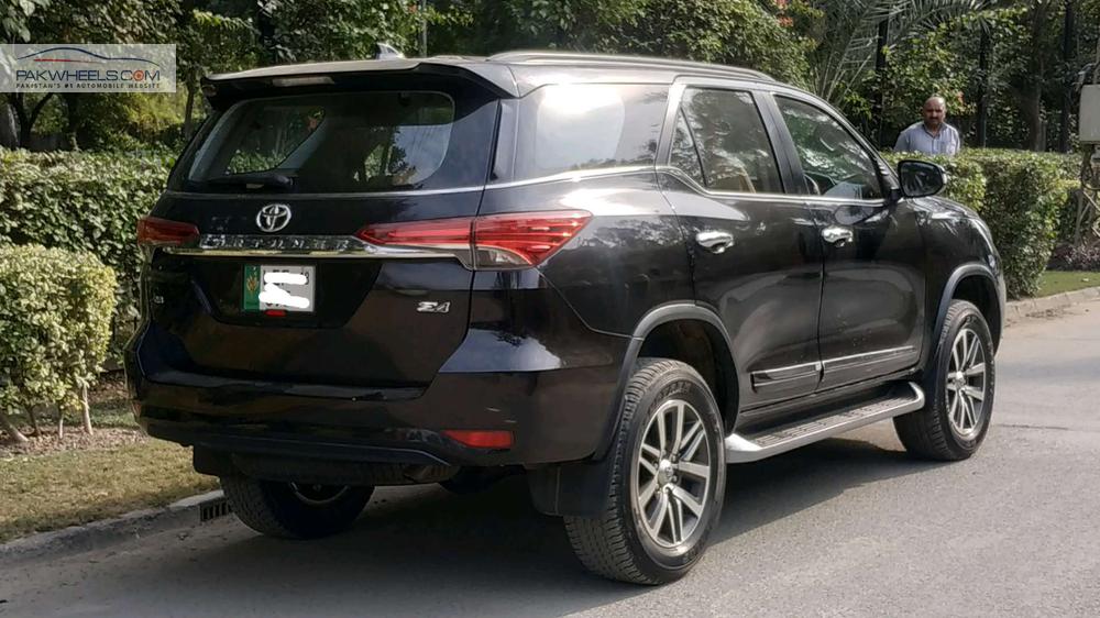 Toyota Fortuner 2018 for Sale in Lahore Toyota Fortuner 2018 for Sale in Lahore Image-5