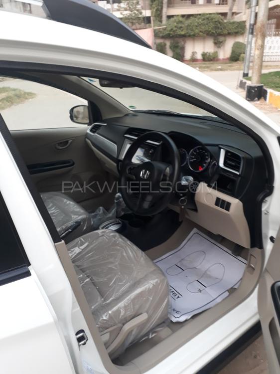 Honda BR-V 2017 for Sale in Karachi Honda BR-V 2017 for Sale in Karachi Image-5