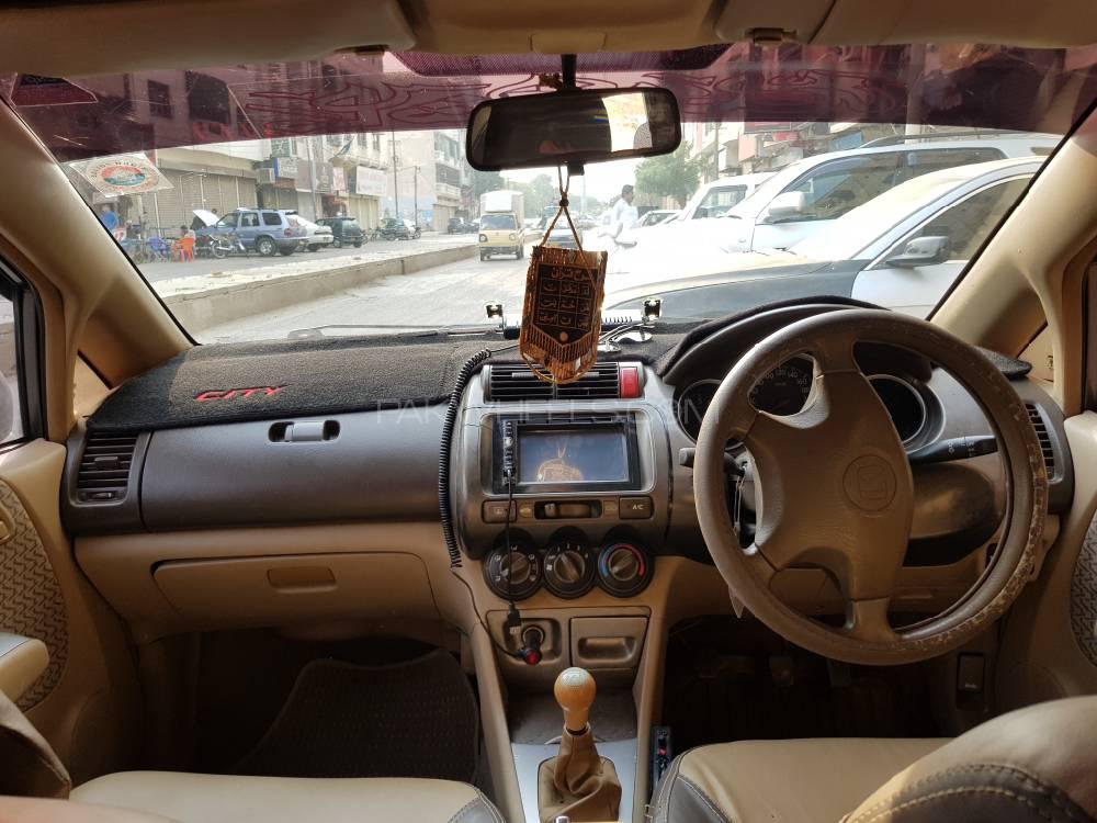 ہونڈا سٹی 2005 for Sale in کراچی ہونڈا سٹی 2005 for Sale in کراچی Image-5