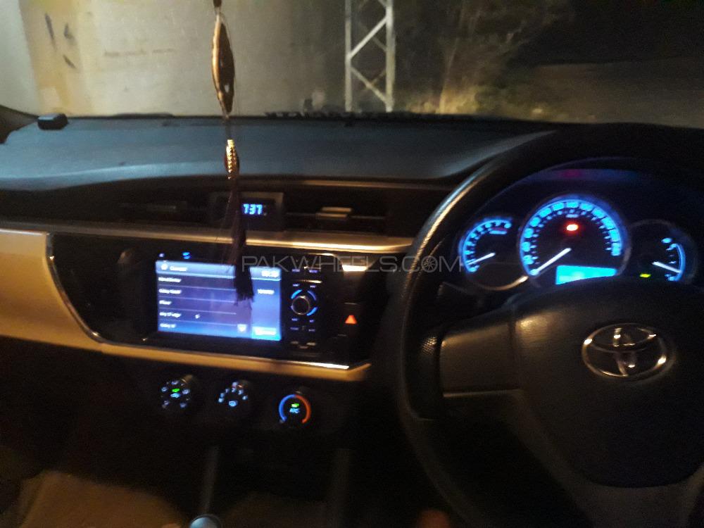 Toyota Corolla 2016 for Sale in Peshawar Toyota Corolla 2016 for Sale in Peshawar Image-10