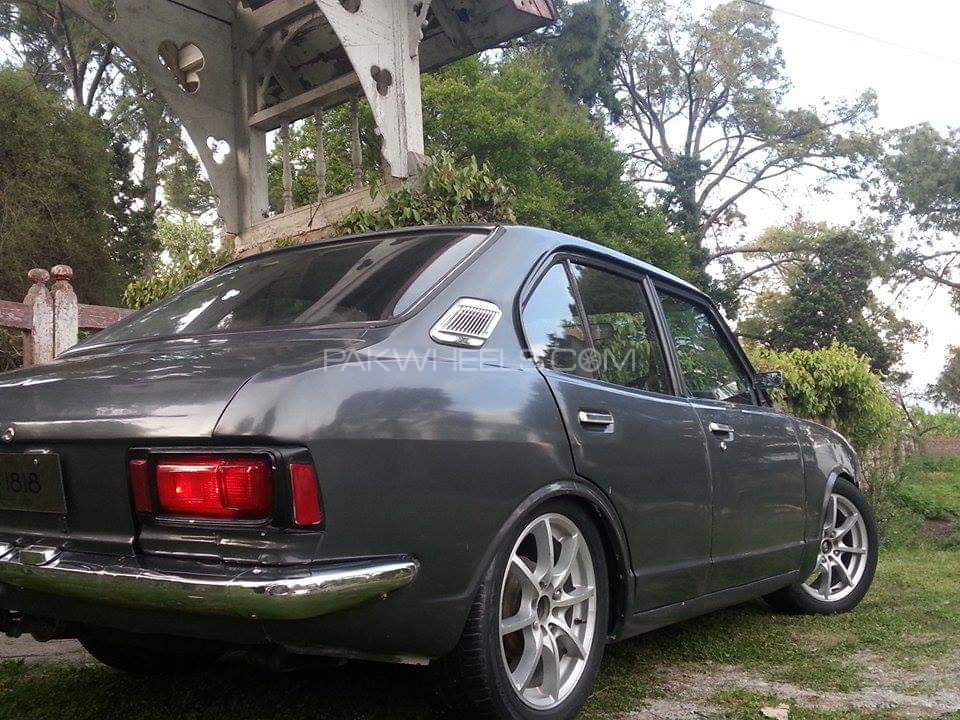 Toyota Corolla - 1974  Toyota Corolla - 1974  Image-5