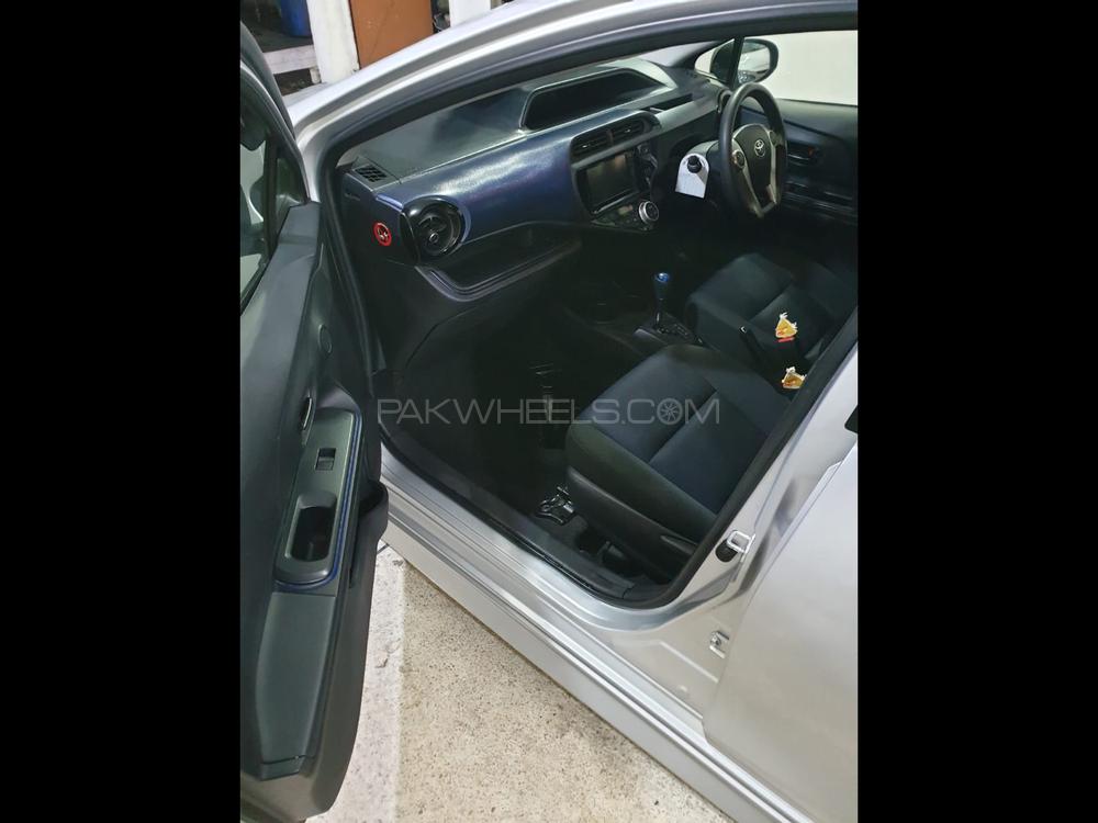 Toyota Aqua 2015 for Sale in Sialkot Toyota Aqua 2015 for Sale in Sialkot Image-3