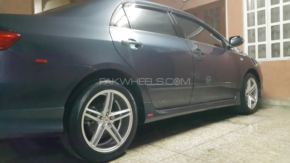 Toyota Corolla - 2012  Toyota Corolla - 2012  Image-4