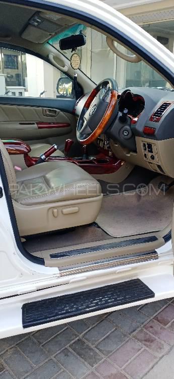 ٹویوٹا ہائیلکس 2012 for Sale in لاہور ٹویوٹا ہائیلکس 2012 for Sale in لاہور Image-10