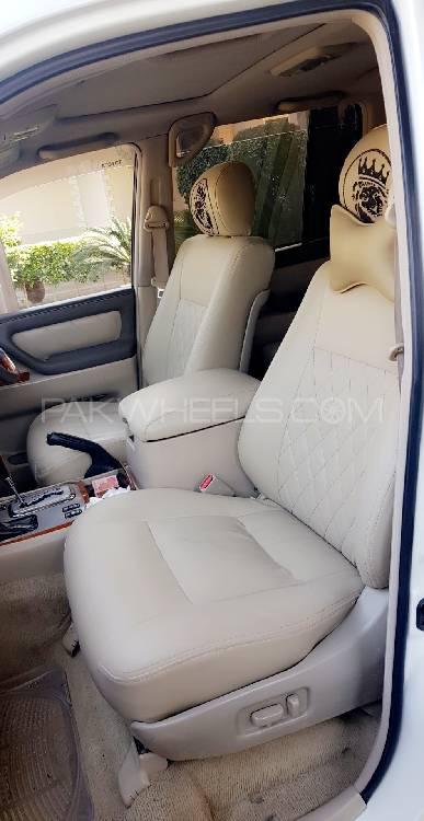 ٹویوٹا لینڈ کروزر 2002 for Sale in گجرات ٹویوٹا لینڈ کروزر 2002 for Sale in گجرات Image-11