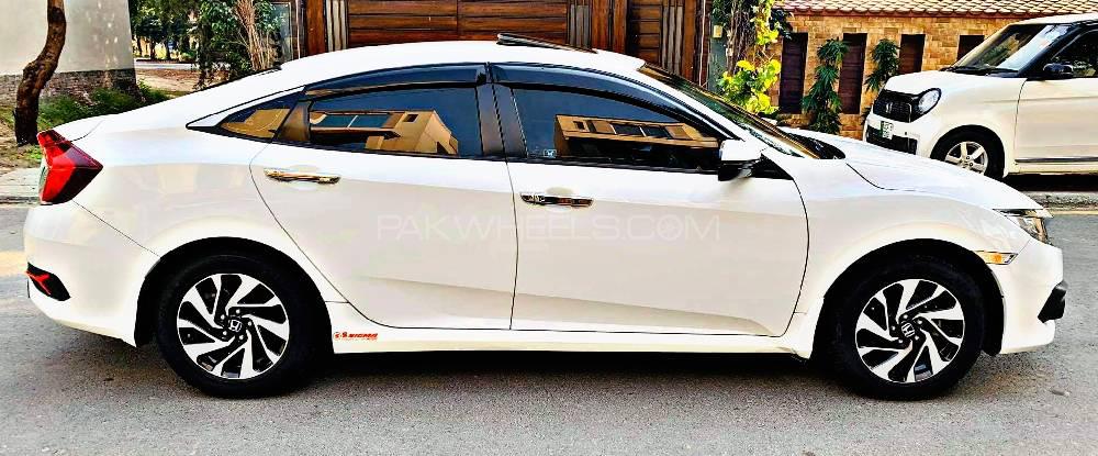 Honda Civic 2017 for Sale in Lahore Honda Civic 2017 for Sale in Lahore Image-8