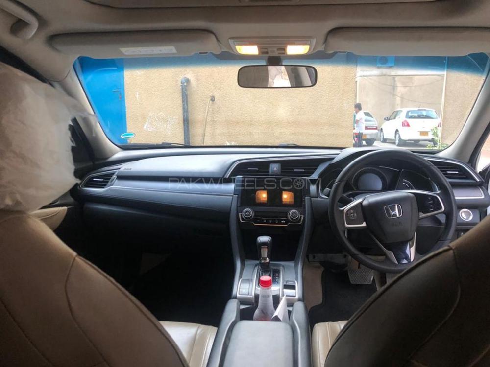 Honda Civic 2018 for Sale in Karachi Honda Civic 2018 for Sale in Karachi Image-5