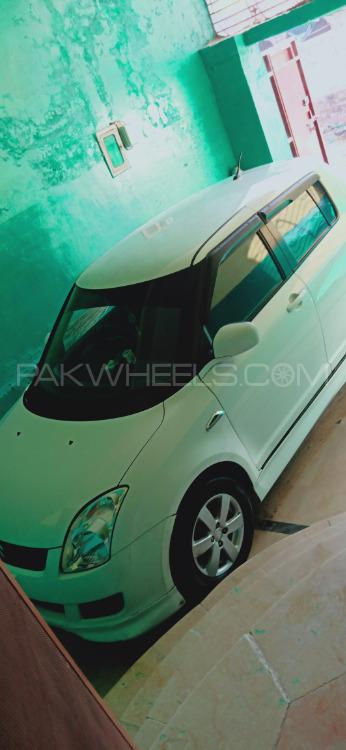Suzuki Swift 2012 for Sale in Gujrat Image-1