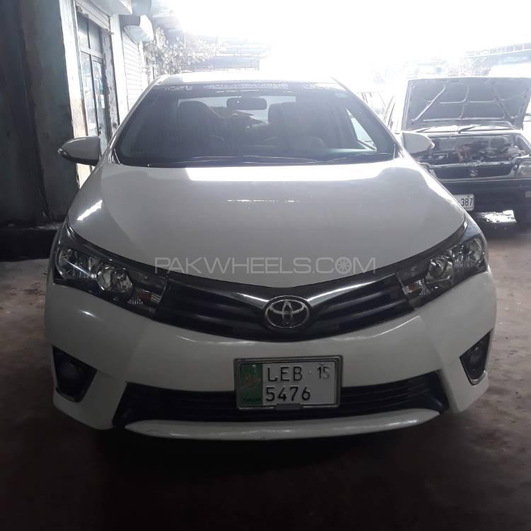 Toyota Corolla 2015 for Sale in Topi Image-1