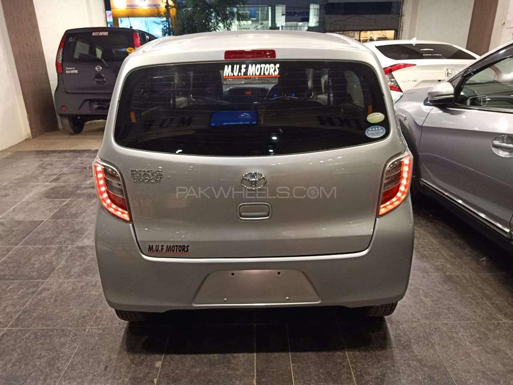 Toyota Pixis Epoch 2017 for Sale in Karachi Toyota Pixis Epoch 2017 for Sale in Karachi Image-11