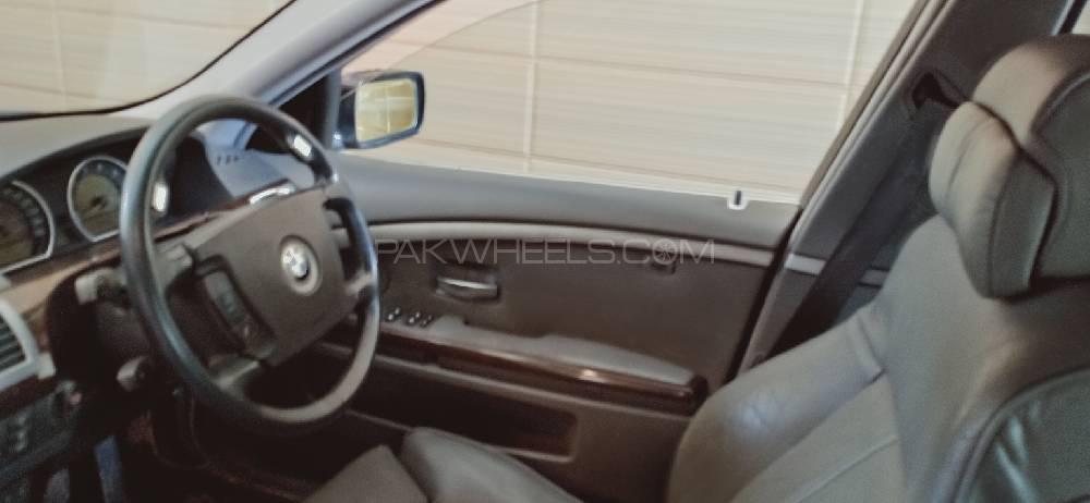 BMW 7 Series 2004 for Sale in Faisalabad BMW 7 Series 2004 for Sale in Faisalabad Image-7
