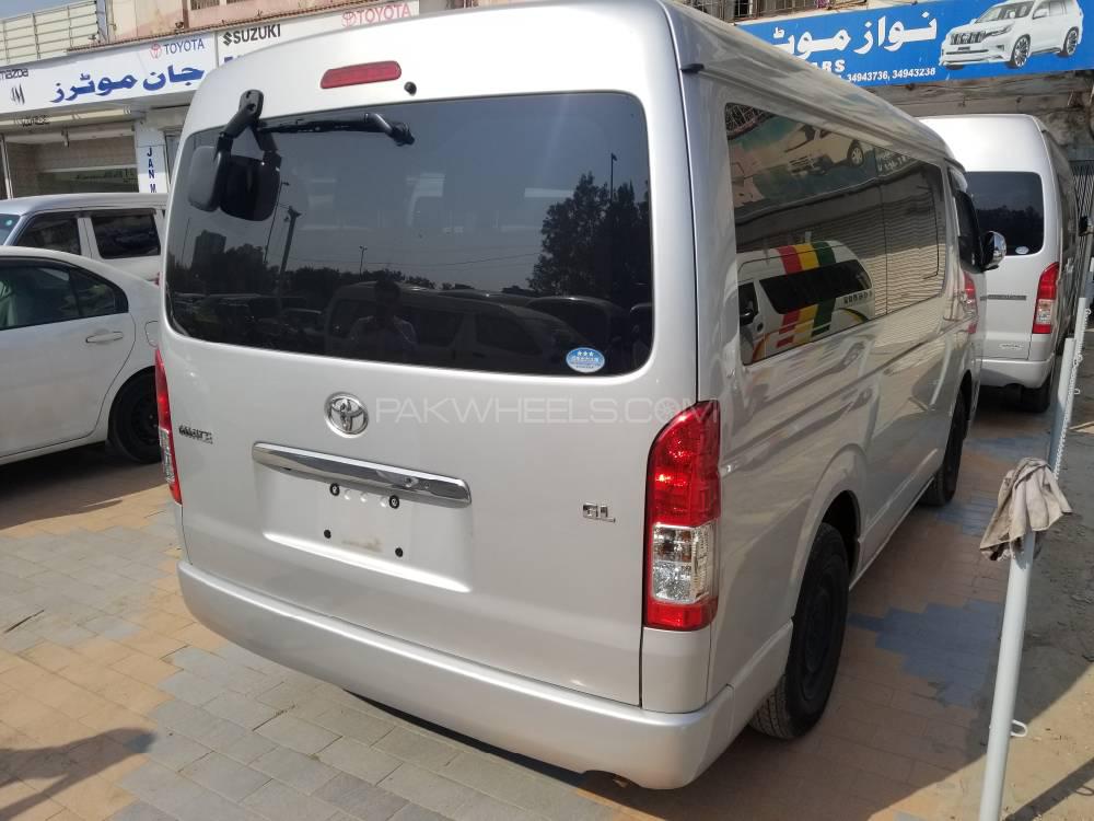 Toyota Hiace 2014 for Sale in Karachi Toyota Hiace 2014 for Sale in Karachi Image-10