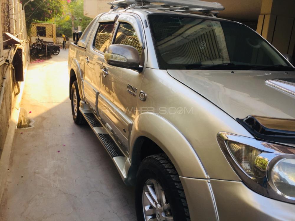 Toyota Hilux 2008 for Sale in Karachi Toyota Hilux 2008 for Sale in Karachi Image-3