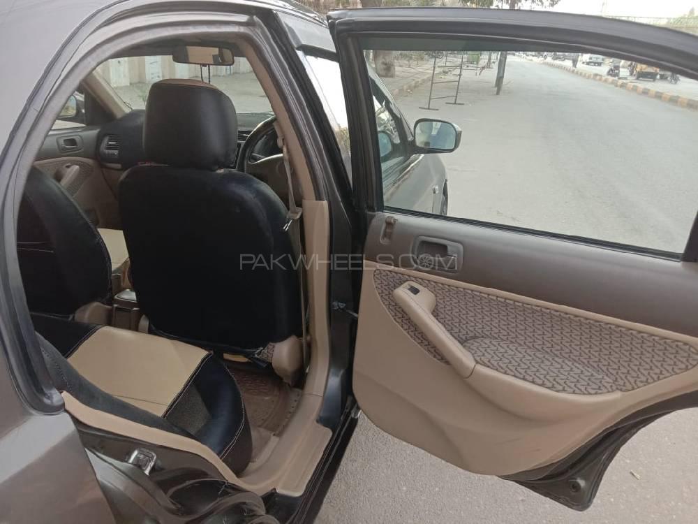 Honda Civic 2005 for Sale in Karachi Honda Civic 2005 for Sale in Karachi Image-3