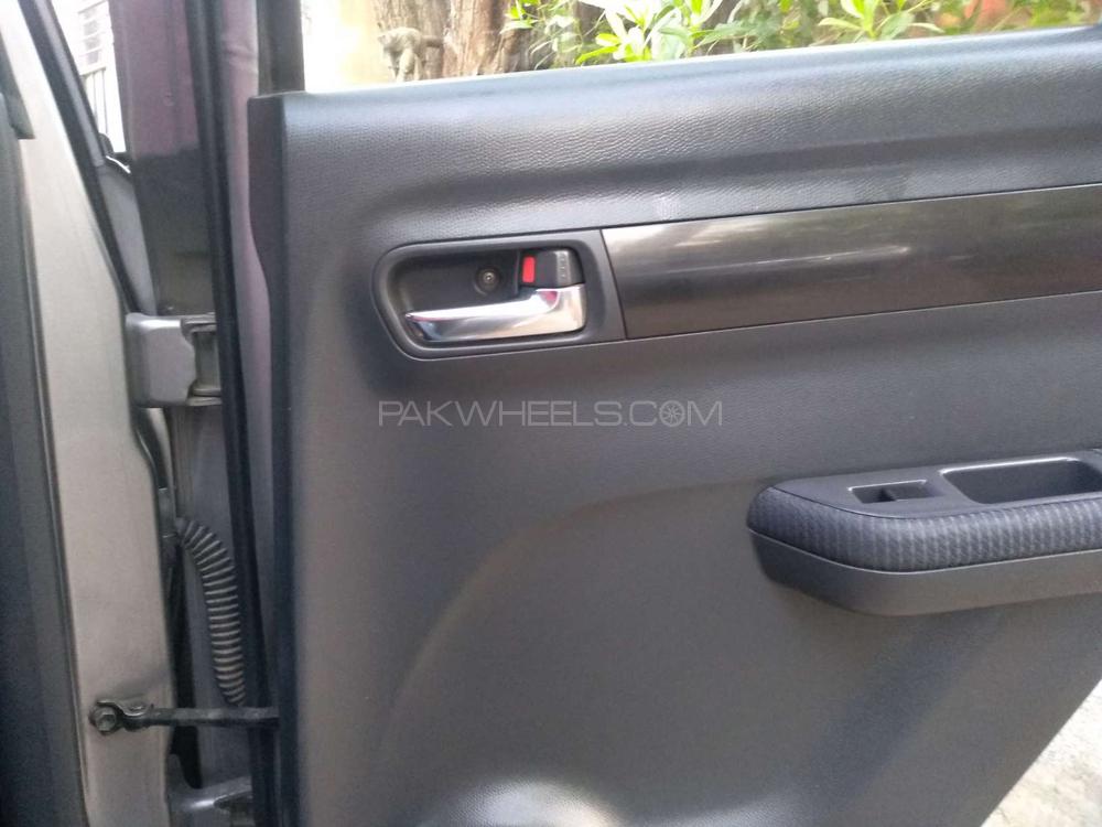 Suzuki Swift 2016 for Sale in Karachi Suzuki Swift 2016 for Sale in Karachi Image-16