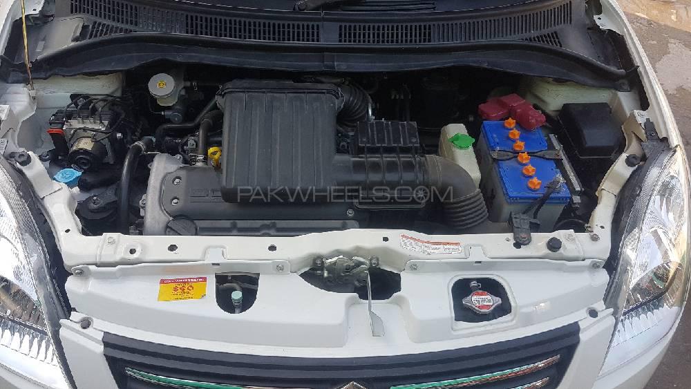 Suzuki Swift 2017 for Sale in Peshawar Suzuki Swift 2017 for Sale in Peshawar Image-3