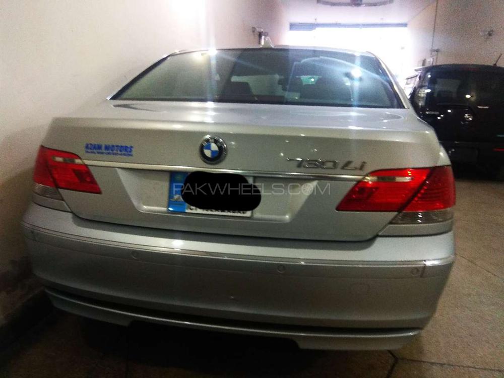 بی ایم ڈبلیو 7 سیریز 2006 for Sale in لاہور بی ایم ڈبلیو 7 سیریز 2006 for Sale in لاہور Image-4