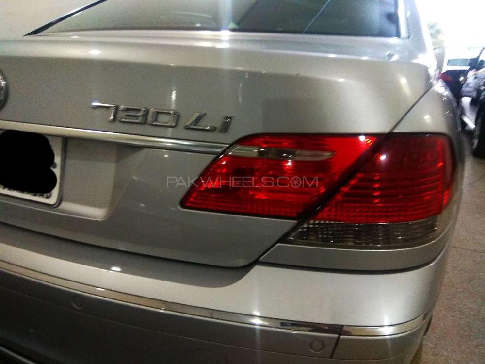 بی ایم ڈبلیو 7 سیریز 2006 for Sale in لاہور بی ایم ڈبلیو 7 سیریز 2006 for Sale in لاہور Image-6