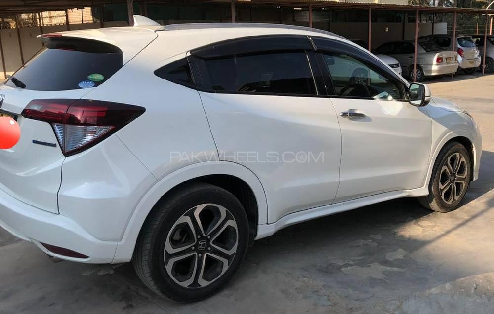 Honda Vezel 2015 for Sale in Karachi Honda Vezel 2015 for Sale in Karachi Image-7