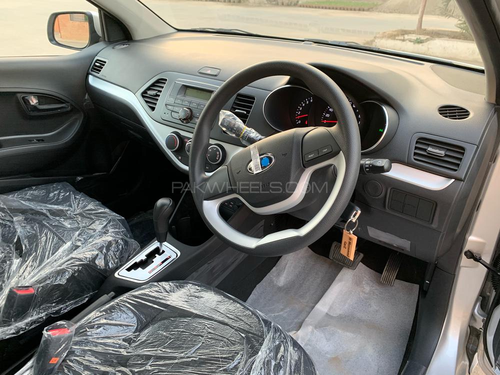 KIA Picanto 2019 for Sale in Sahiwal KIA Picanto 2019 for Sale in Sahiwal Image-9