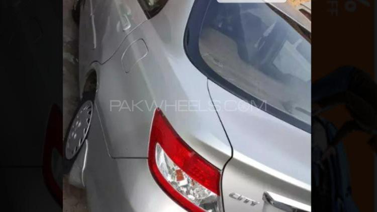 ہونڈا سٹی 2005 for Sale in کوہاٹ ہونڈا سٹی 2005 for Sale in کوہاٹ Image-2