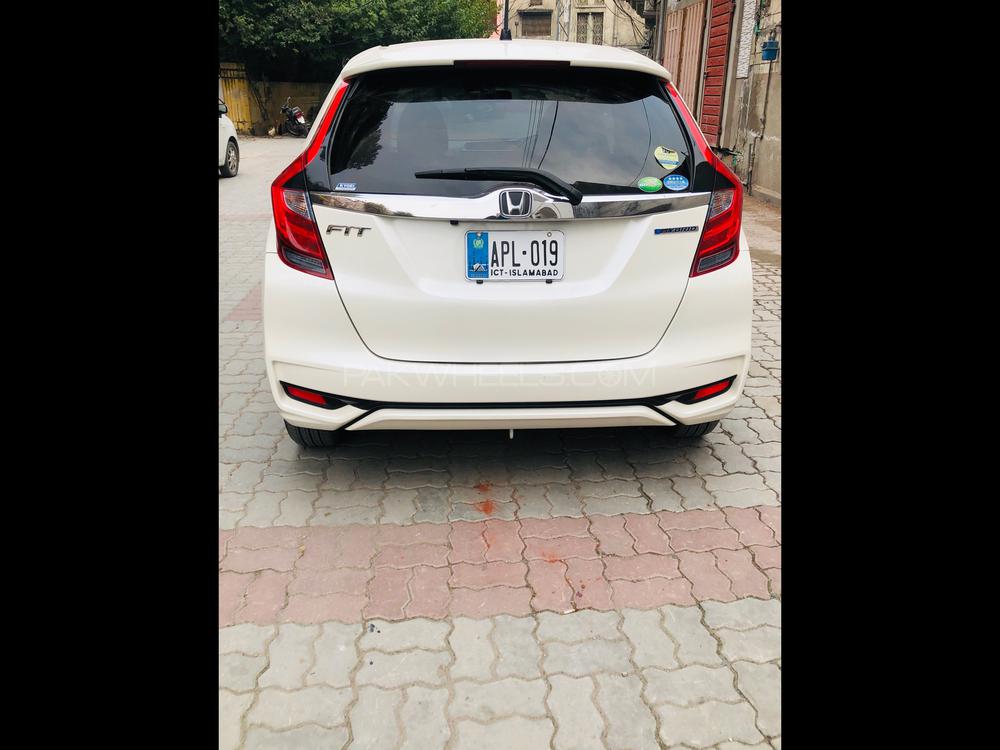 Honda Fit 2017 for Sale in Sialkot Honda Fit 2017 for Sale in Sialkot Image-5