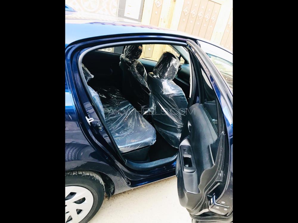 Toyota Aqua 2018 for Sale in Lahore Toyota Aqua 2018 for Sale in Lahore Image-10