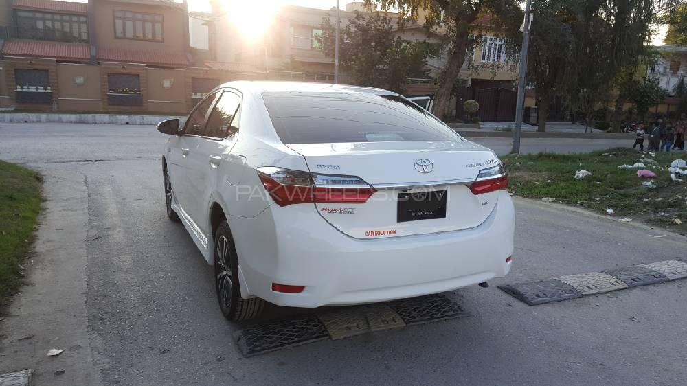 Toyota Corolla 2018 for Sale in Peshawar Toyota Corolla 2018 for Sale in Peshawar Image-8