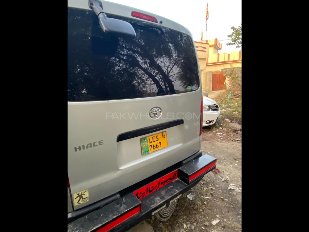 Toyota Hiace 2011 for Sale in Rawalpindi Toyota Hiace 2011 for Sale in Rawalpindi Image-2