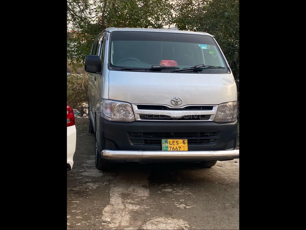 Toyota Hiace 2011 for Sale in Rawalpindi Toyota Hiace 2011 for Sale in Rawalpindi Image-6