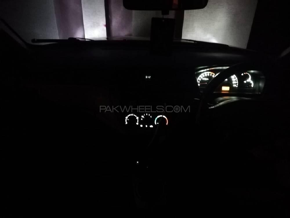 Mitsubishi Lancer 2004 for Sale in Lahore Mitsubishi Lancer 2004 for Sale in Lahore Image-6